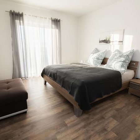 Ferienwohnung Bergaecker 뉴알벤르스 외부 사진