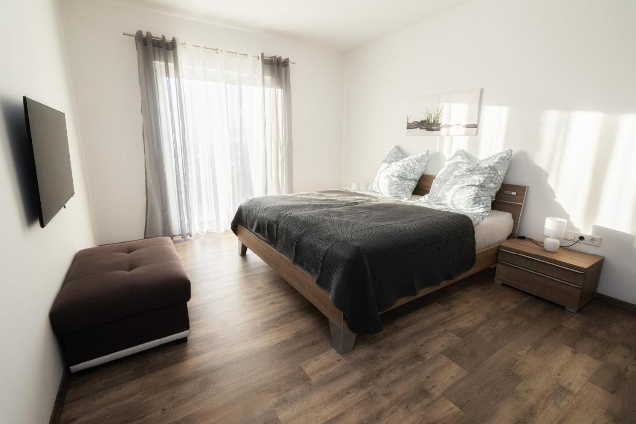 Ferienwohnung Bergaecker 뉴알벤르스 외부 사진