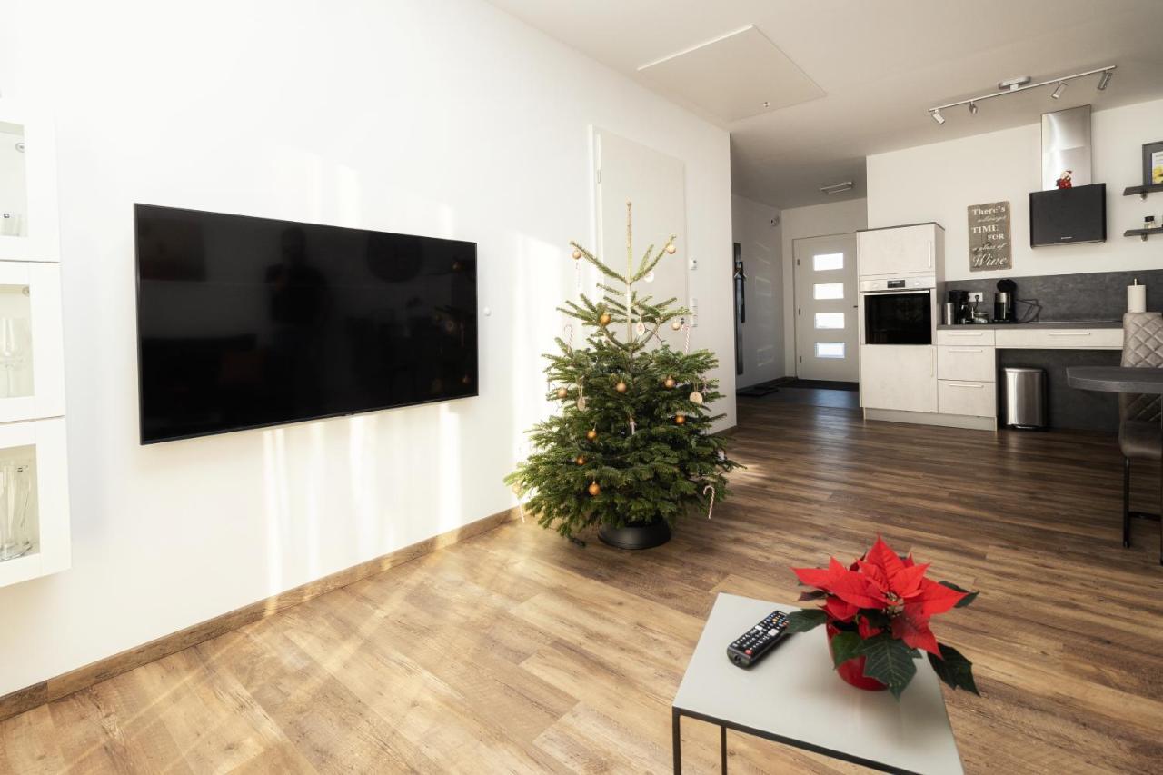 Ferienwohnung Bergaecker 뉴알벤르스 외부 사진