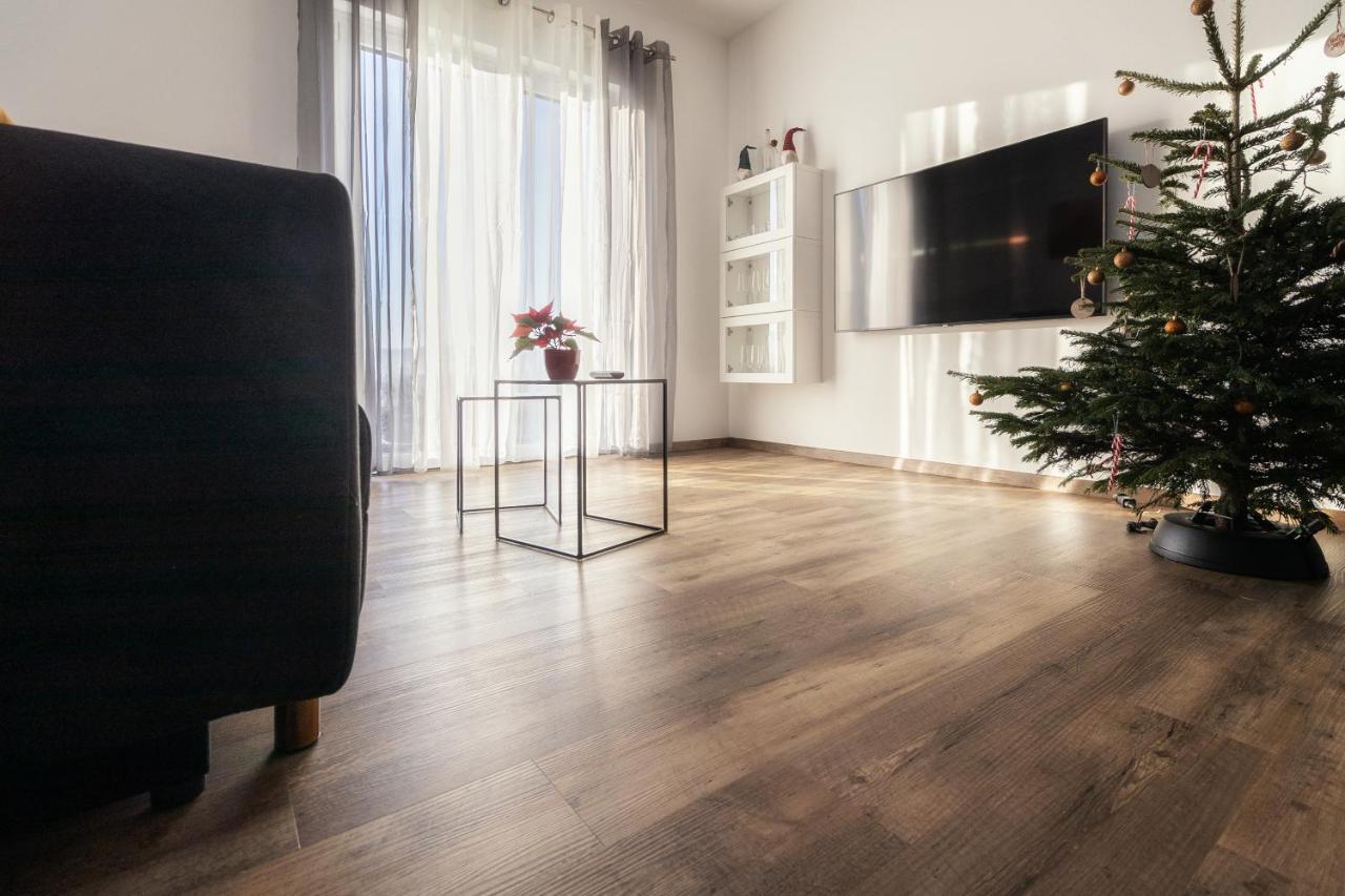 Ferienwohnung Bergaecker 뉴알벤르스 외부 사진